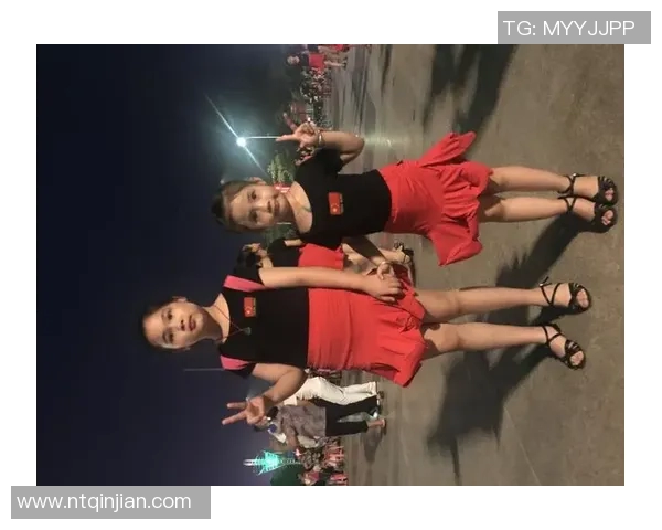 李芳畅谈英雄联盟职业生涯背后的故事与成长历程